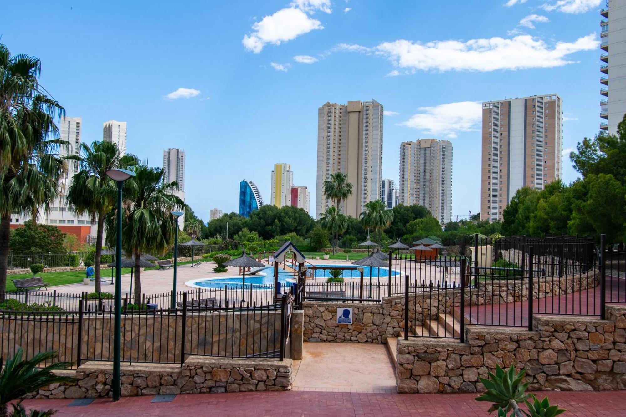 Jardines Benidorm Ponienteアパートメント エクステリア 写真